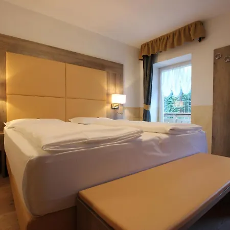 Rosalpina Hotel 3*