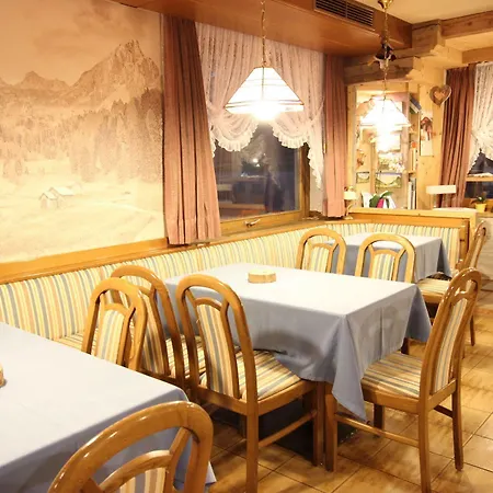 Rosalpina Hotel 3*
